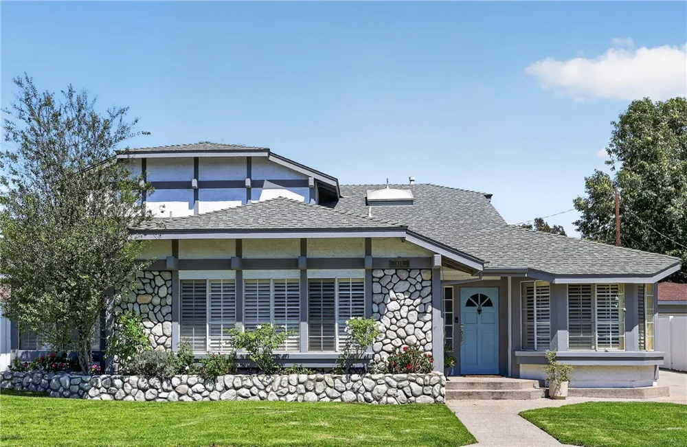 633 Orange Street Orange, CA 92867