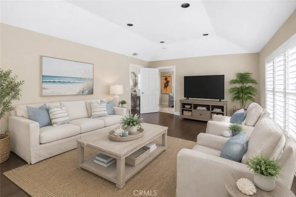 633 Orange Street Orange, CA 92867