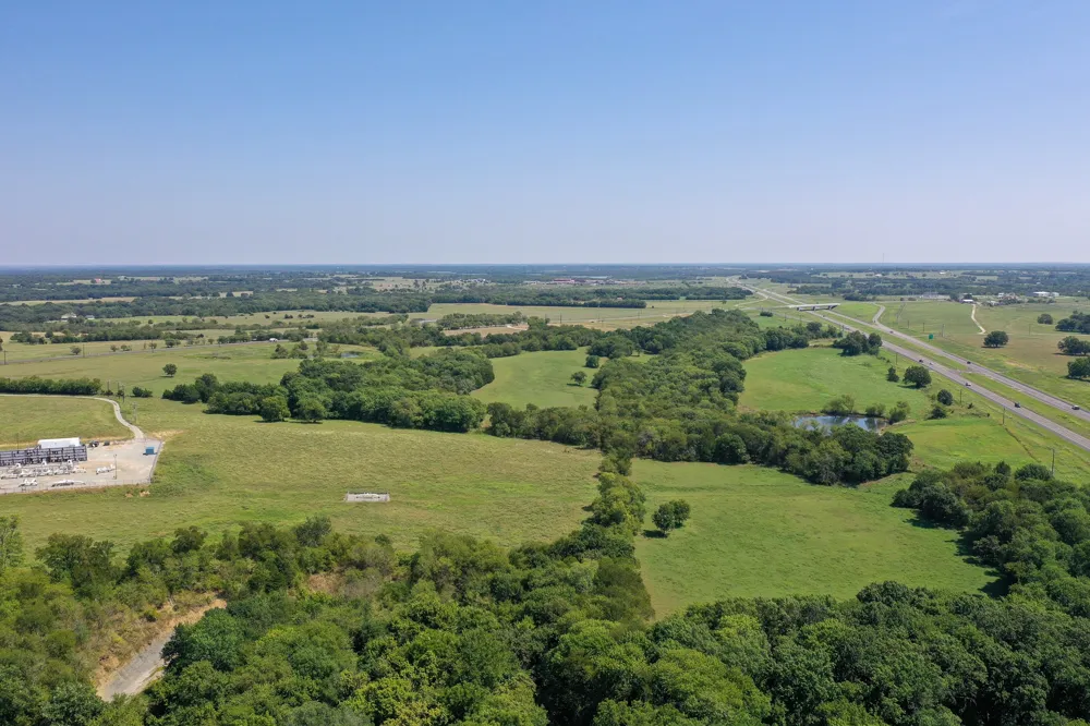 US Hwy 82 Bells, TX 75414
