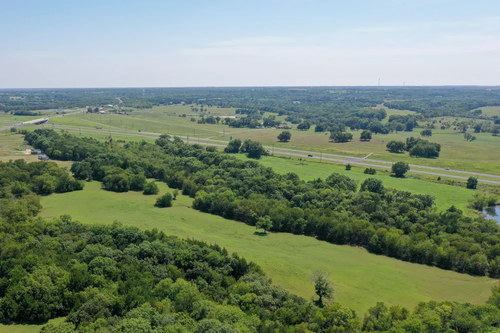 US Hwy 82 Bells, TX 75414