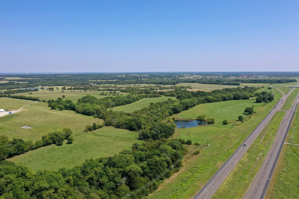 US Hwy 82 Bells, TX 75414