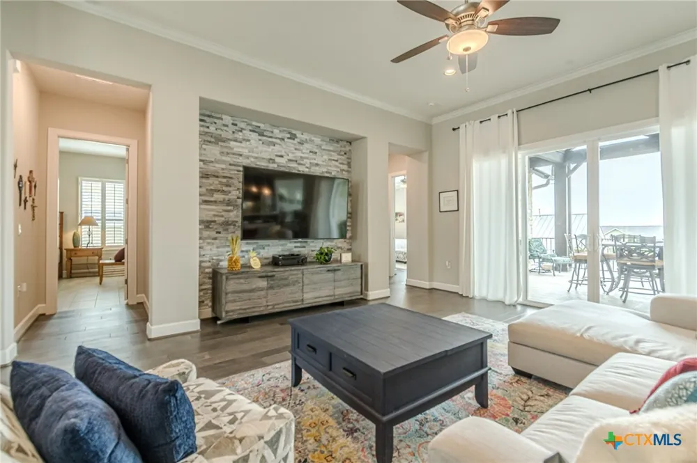 309 Hopping Peach Street San Marcos, TX 78666