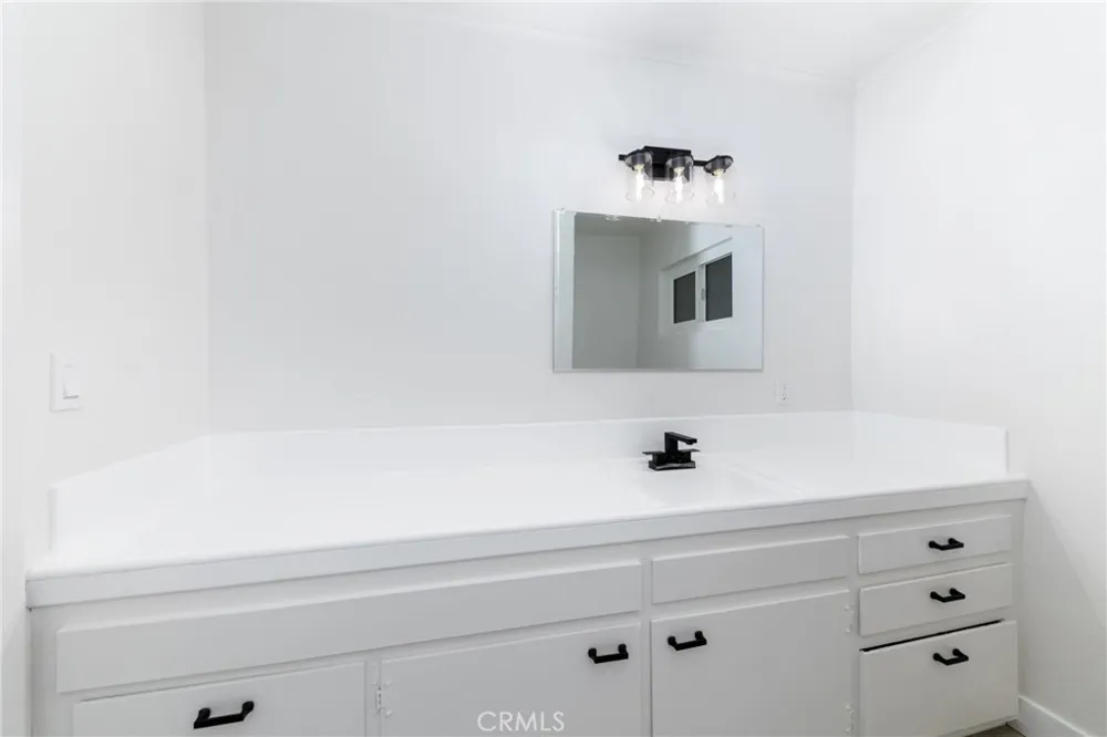 12449 6th Yucaipa, CA 92399