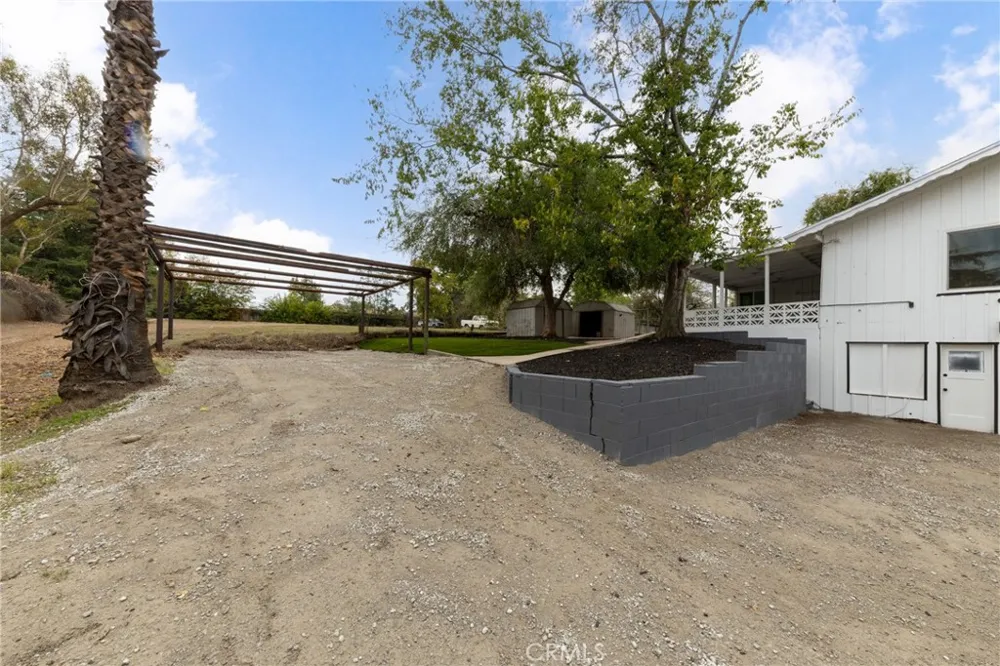 12449 6th Yucaipa, CA 92399
