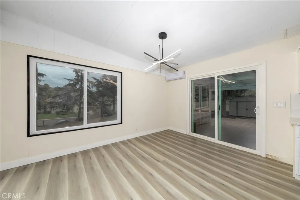 12449 6th Yucaipa, CA 92399