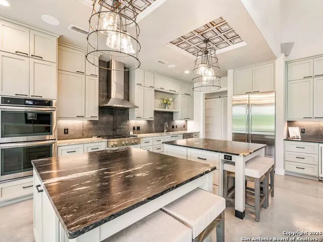 497 Cypress Falls Utopia, TX 78884