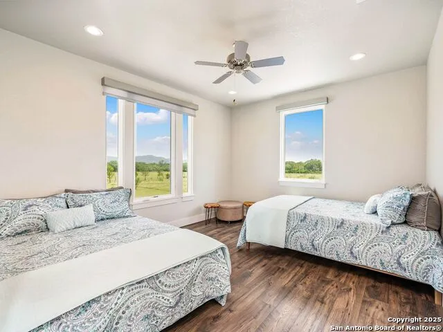 497 Cypress Falls Utopia, TX 78884