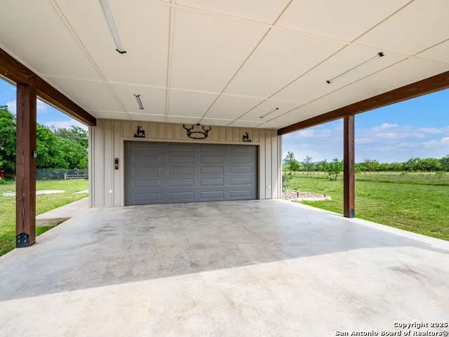 497 Cypress Falls Utopia, TX 78884