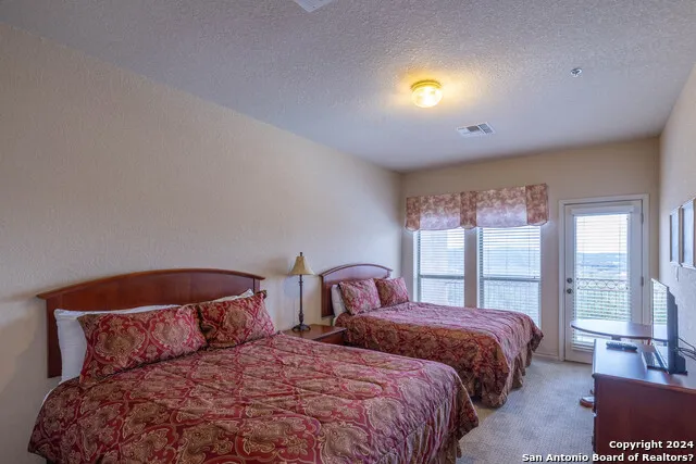 20 Tapatio Dr E #202 Boerne, TX 78006