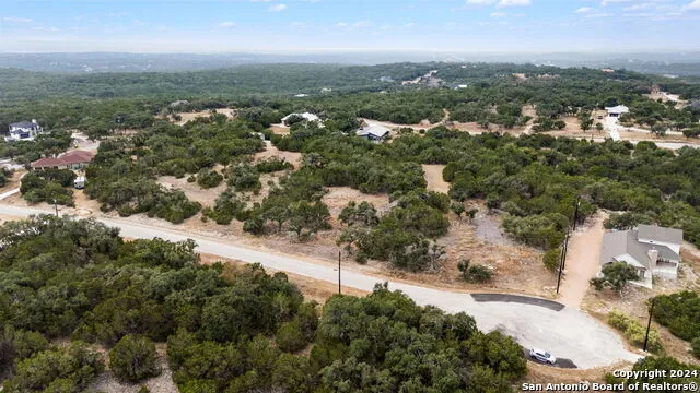 1319 DAVID CROCKETT Fischer, TX 78623