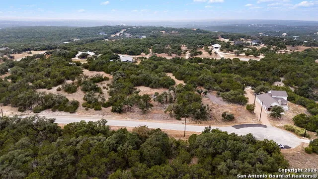 1319 DAVID CROCKETT Fischer, TX 78623