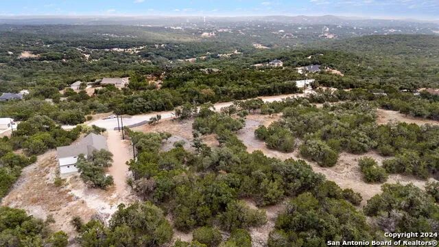1319 DAVID CROCKETT Fischer, TX 78623