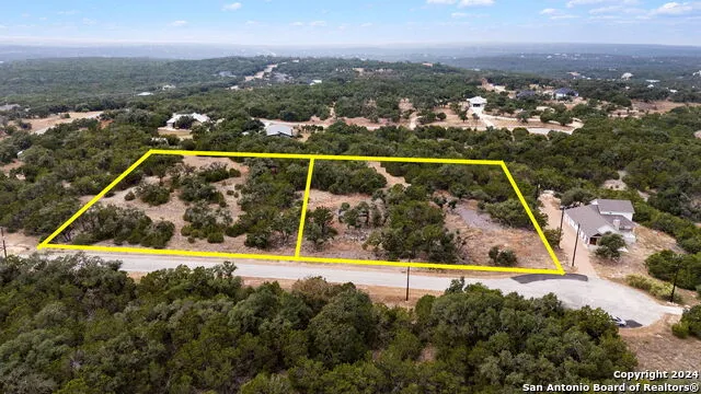 1319 DAVID CROCKETT Fischer, TX 78623