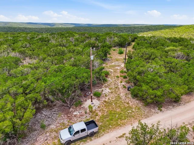 20 Winchester Leakey, TX 78873