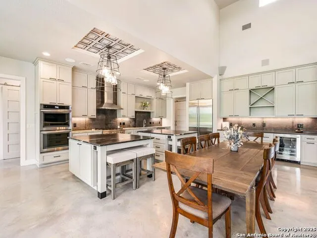 497 Cypress Falls Utopia, TX 78884