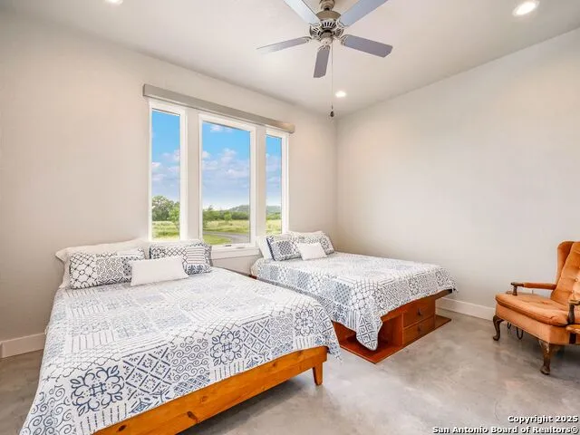 497 Cypress Falls Utopia, TX 78884
