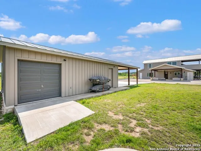 497 Cypress Falls Utopia, TX 78884