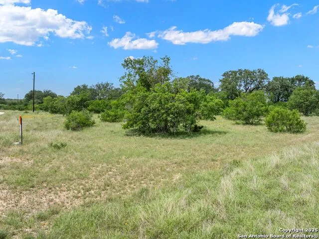 497 Cypress Falls Utopia, TX 78884