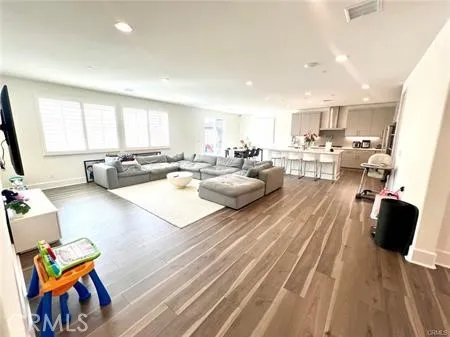 30339 Roebuck Court Menifee, CA 92584