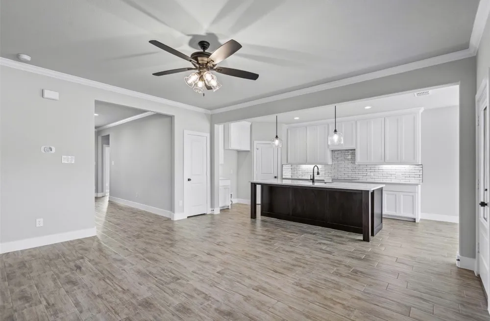 221 Jimmy Lane Millsap, TX 76066