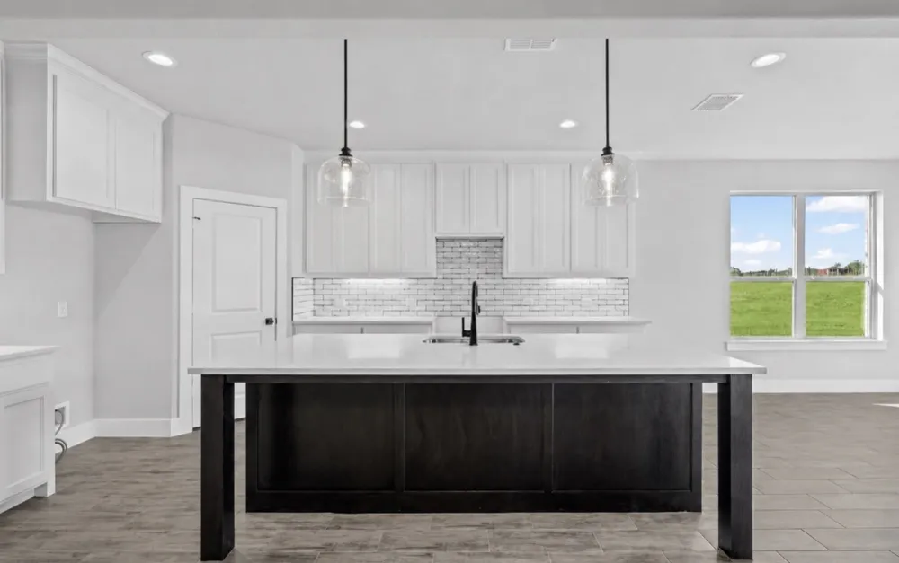221 Jimmy Lane Millsap, TX 76066