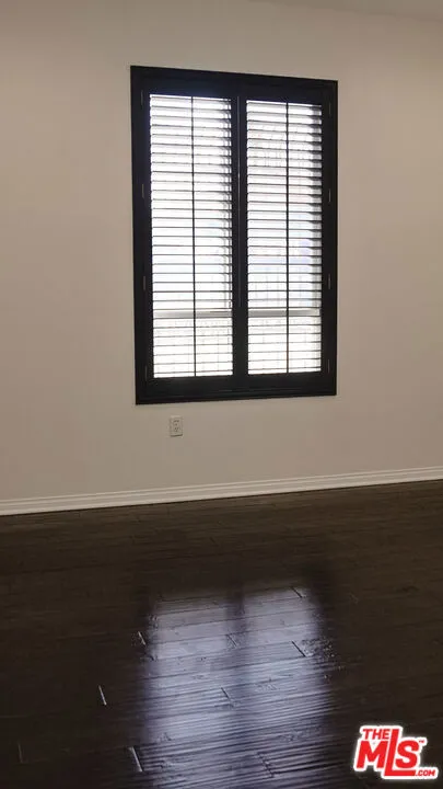 3750 W Santa Rosalia Drive #214 Los Angeles, CA 90008