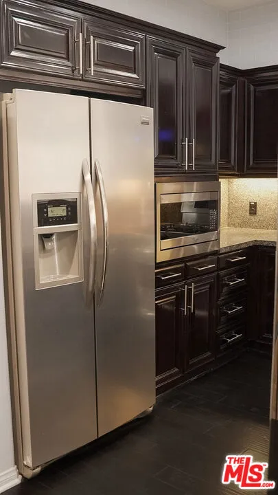 3750 W Santa Rosalia Drive #214 Los Angeles, CA 90008
