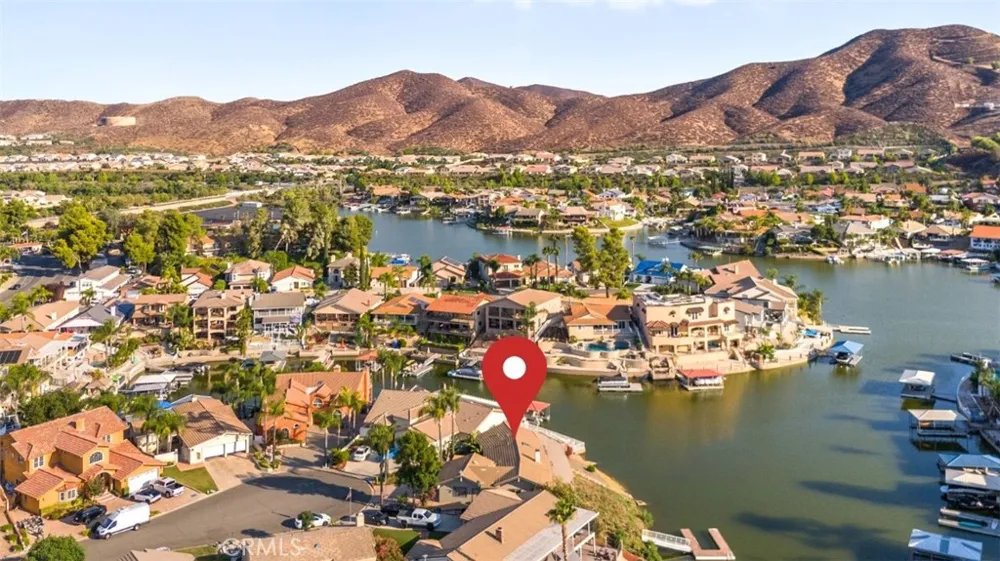 30199 Windward Drive Canyon Lake, CA 92587