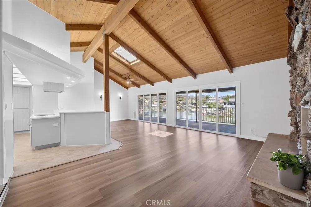 30199 Windward Drive Canyon Lake, CA 92587