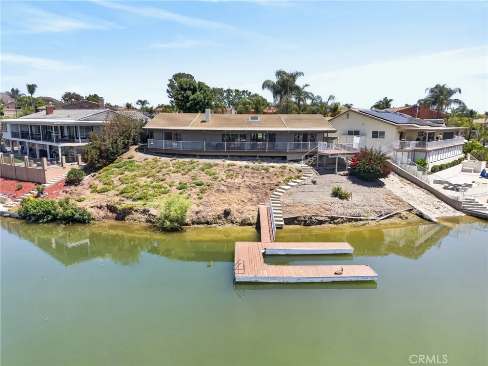 30199 Windward Drive Canyon Lake, CA 92587