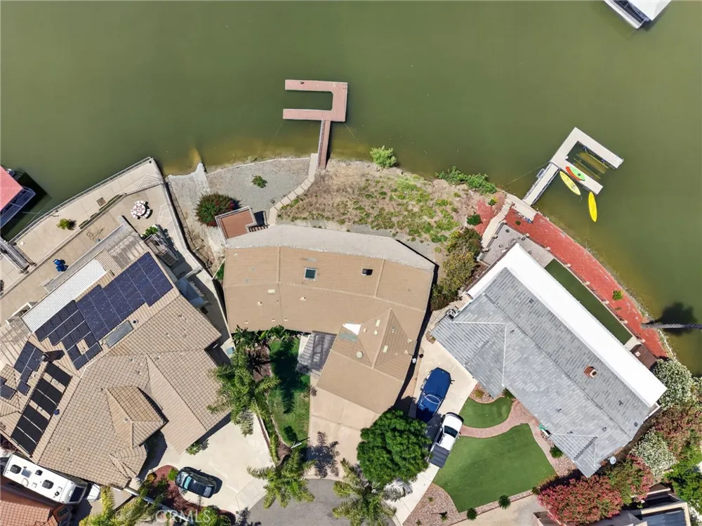 30199 Windward Drive Canyon Lake, CA 92587