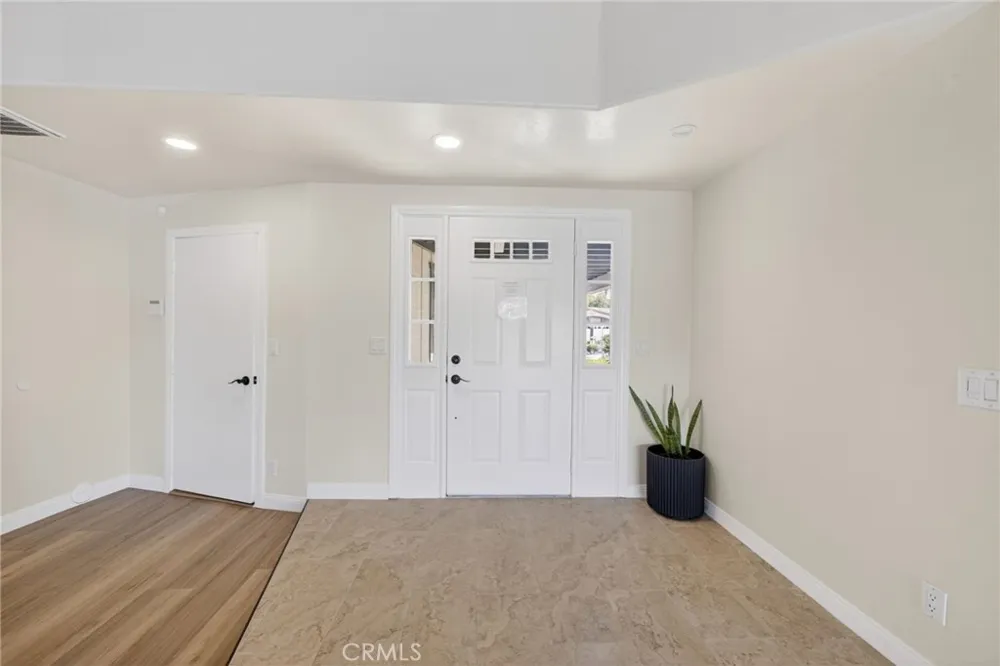 30199 Windward Drive Canyon Lake, CA 92587