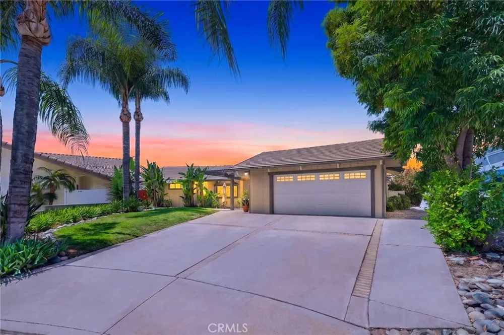 30199 Windward Drive Canyon Lake, CA 92587