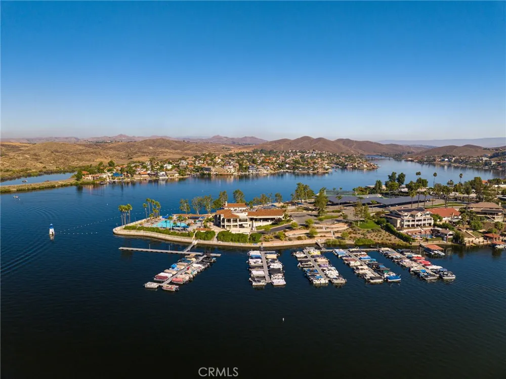 30199 Windward Drive Canyon Lake, CA 92587