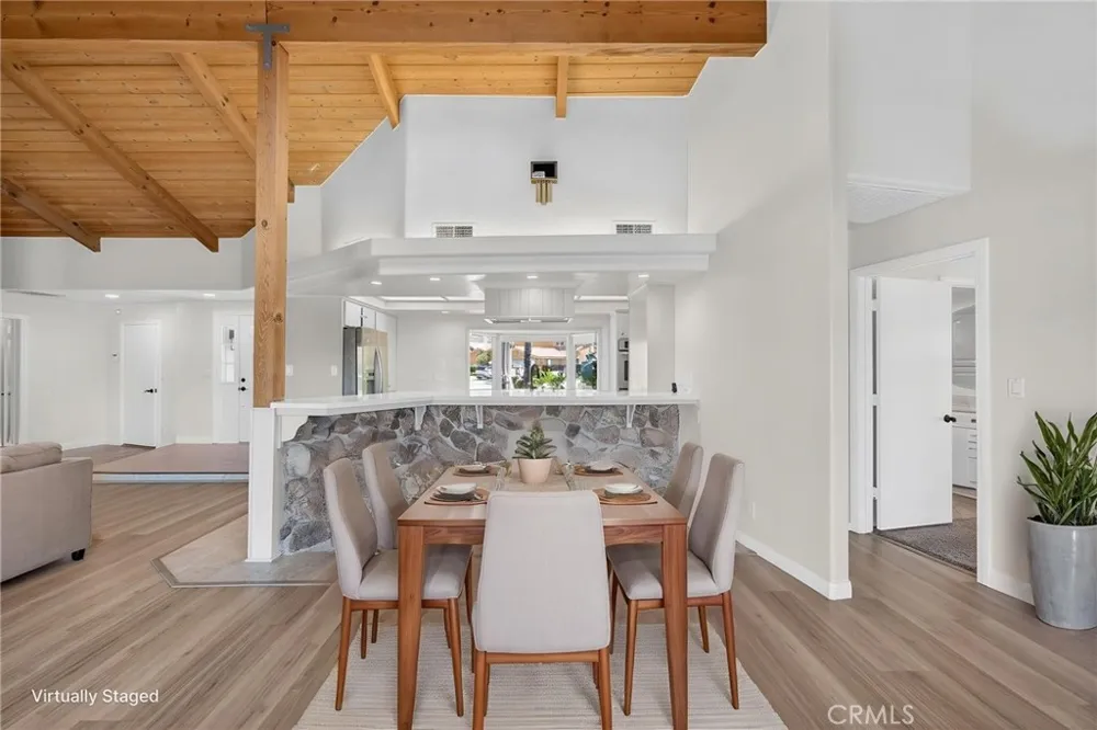 30199 Windward Drive Canyon Lake, CA 92587
