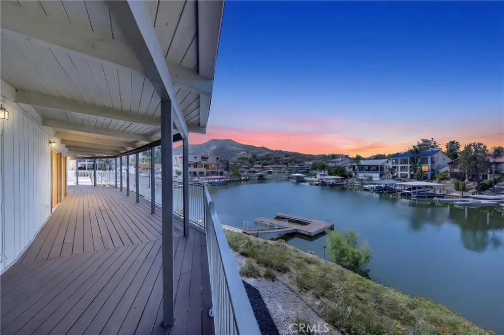 30199 Windward Drive Canyon Lake, CA 92587