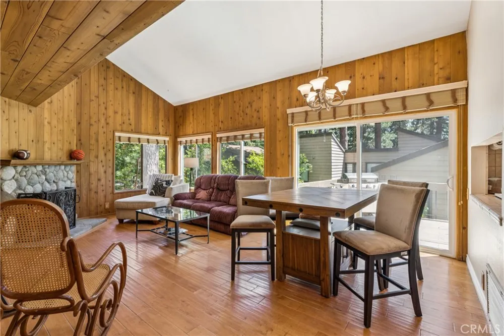 27821 Peninsula #315 Lake Arrowhead, CA 92352