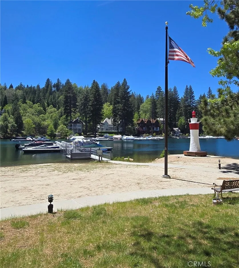 27821 Peninsula #315 Lake Arrowhead, CA 92352