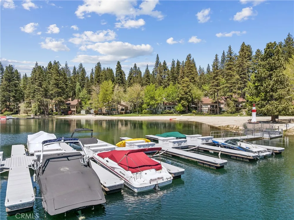 27821 Peninsula #315 Lake Arrowhead, CA 92352
