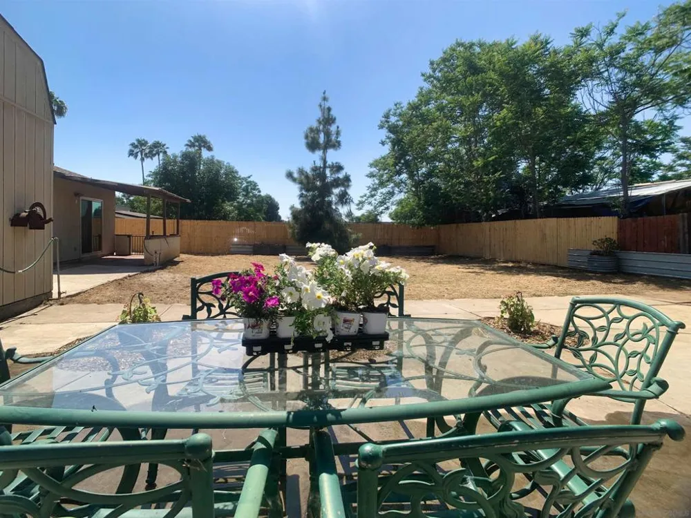 12706 Julian Ave Lakeside, CA 92040