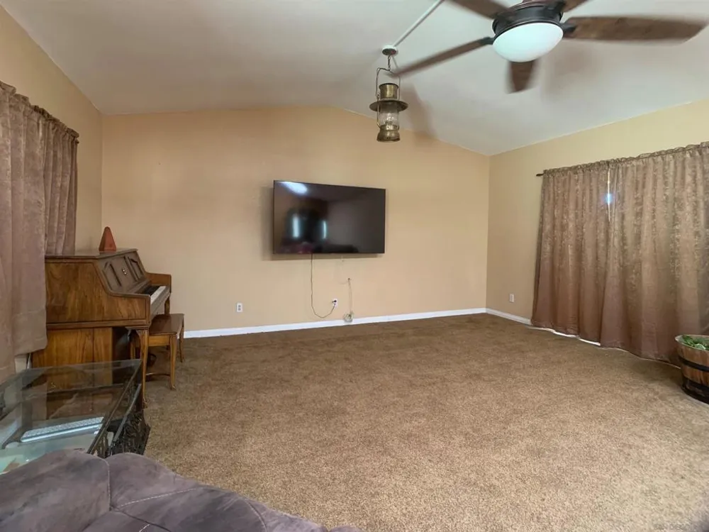 12706 Julian Ave Lakeside, CA 92040
