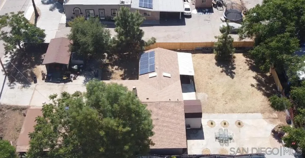 12706 Julian Ave Lakeside, CA 92040