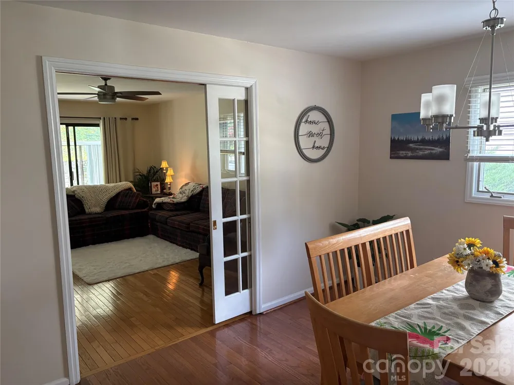 610 Britton Creek Drive Hendersonville, NC 28791