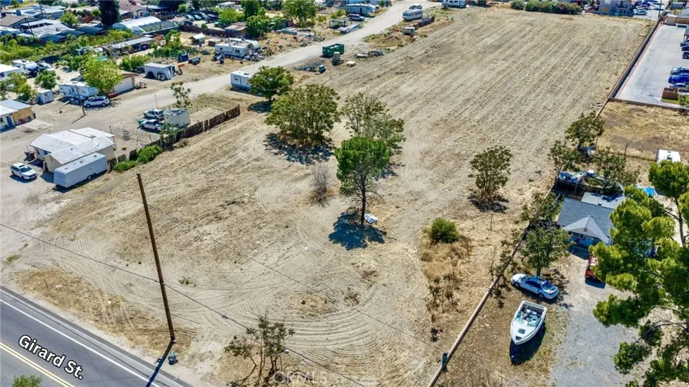 26405 Girard Hemet, CA 92544