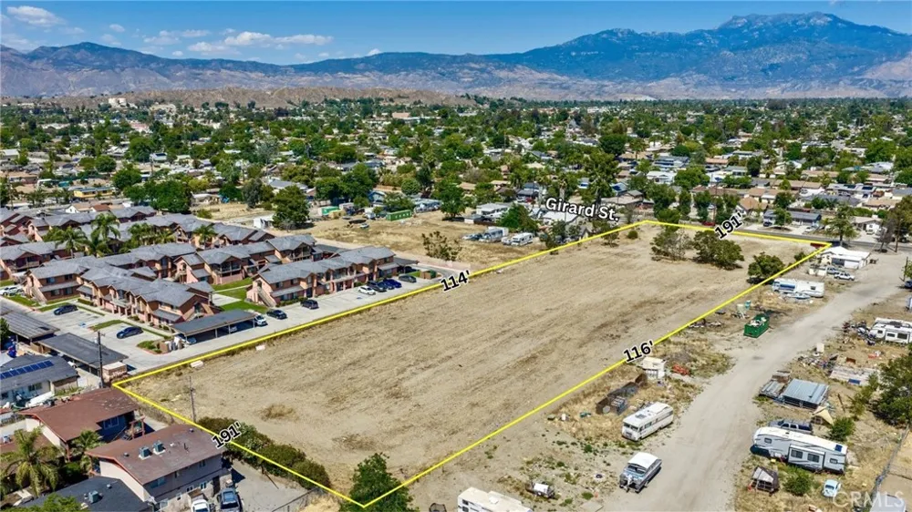 26405 Girard Hemet, CA 92544