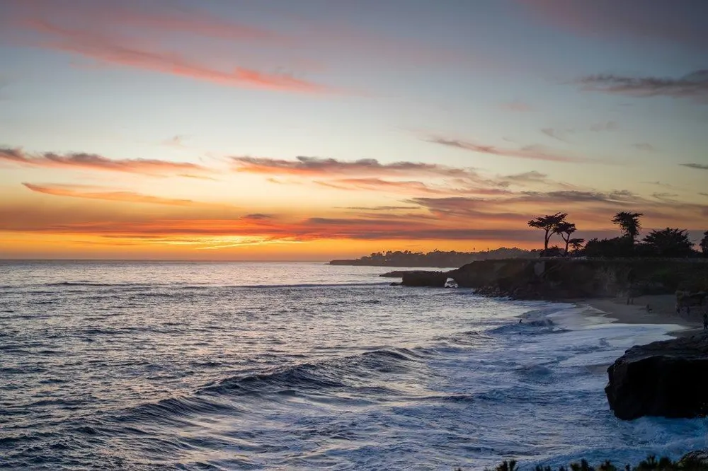 1010 Pelton Avenue Santa Cruz, CA 95060