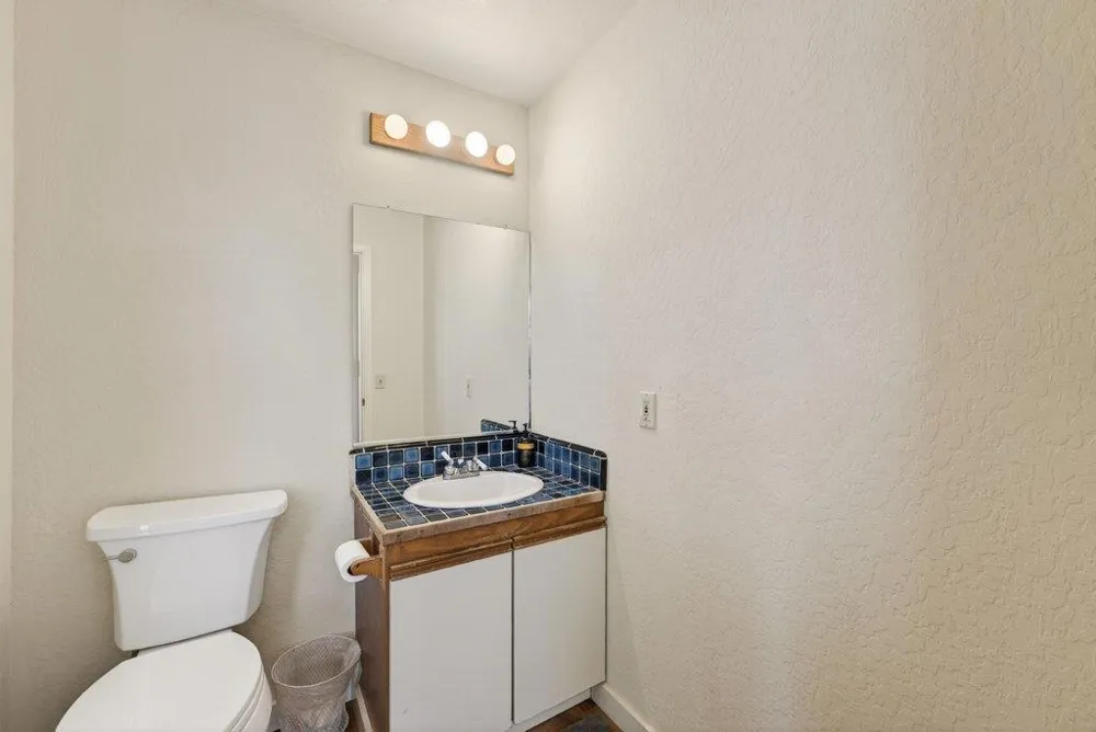 1010 Pelton Avenue Santa Cruz, CA 95060