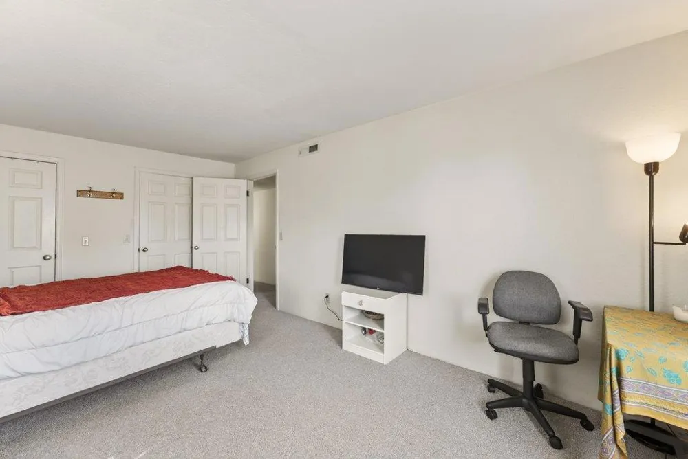 1010 Pelton Avenue Santa Cruz, CA 95060