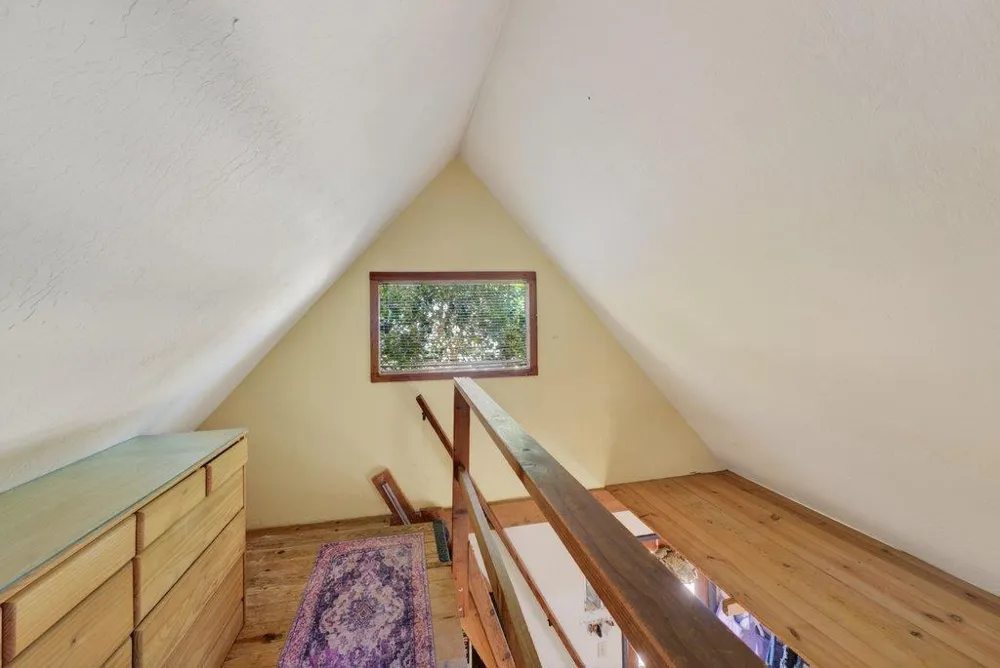 1010 Pelton Avenue Santa Cruz, CA 95060