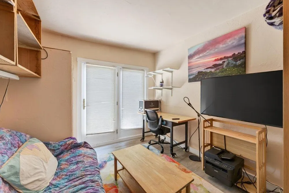 1010 Pelton Avenue Santa Cruz, CA 95060